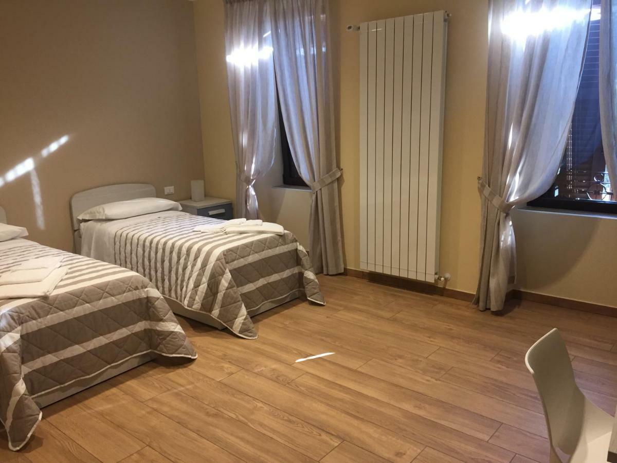 Residence La Canonica コスタ・ヴァッレ・イマーニャ エクステリア 写真